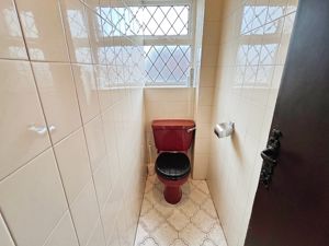 WC- click for photo gallery